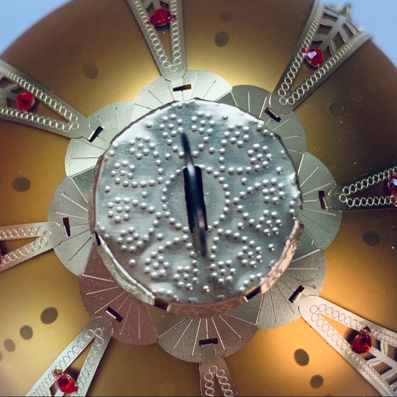 Hallmark 2016 Festive Flyer Ornament NWT - Picture 8 of 13